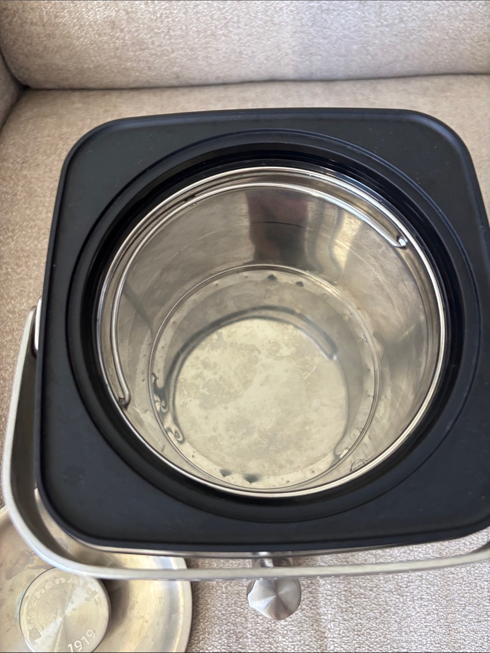 Kitchen Aid Cold Brew Maker - Picture 2 of 4